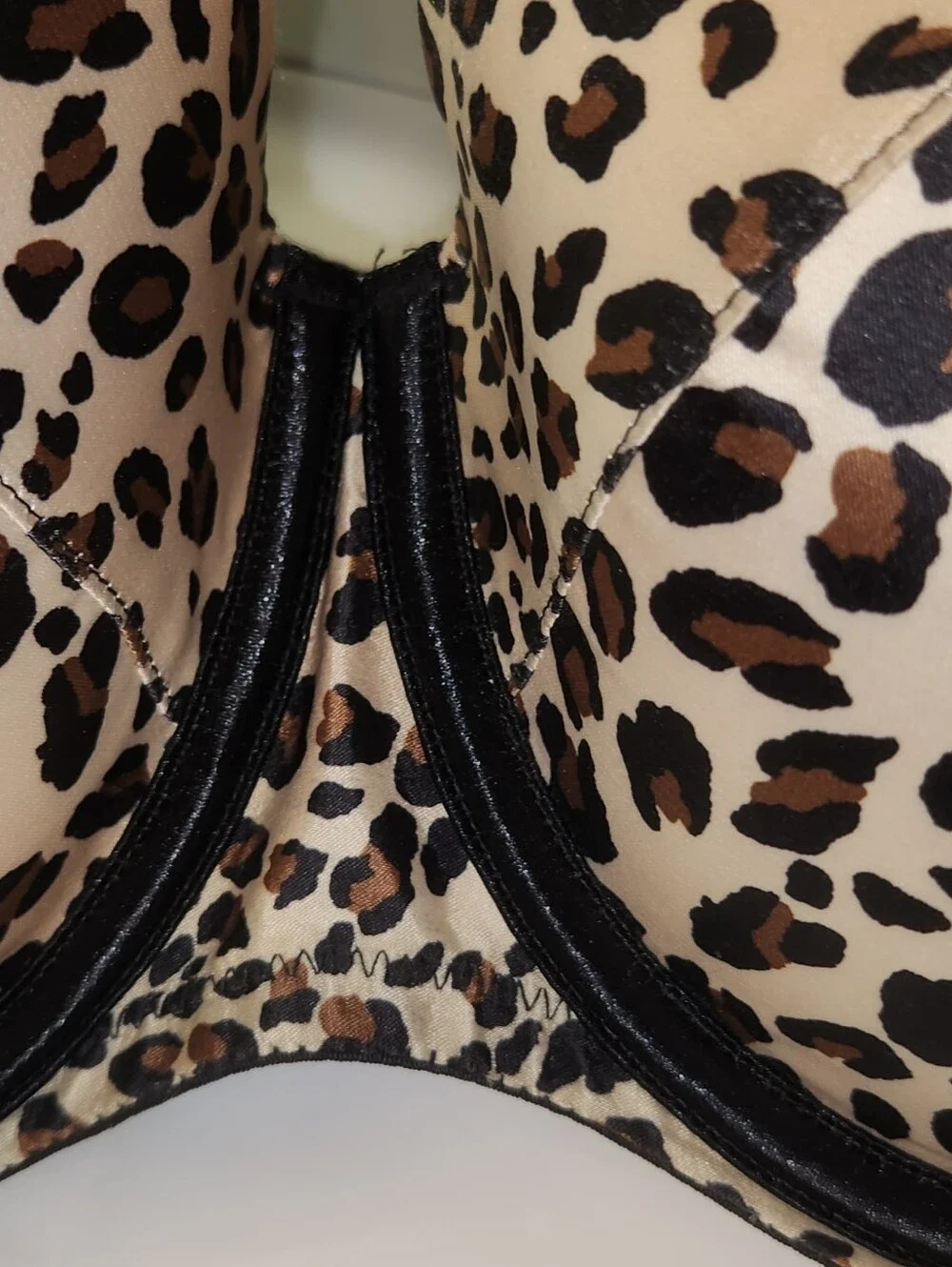 Leopard Print Underwire Cacique 40DDD